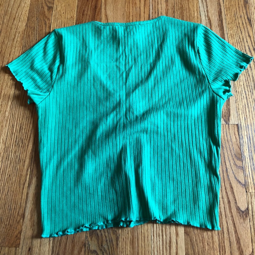 Top - Picture 2 of 3